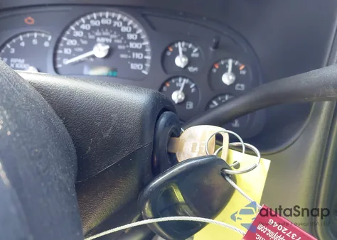 2005 Chevrolet Silverado 1500 Lt из США, поврежденный, VIN 2GCEC13TX51380467